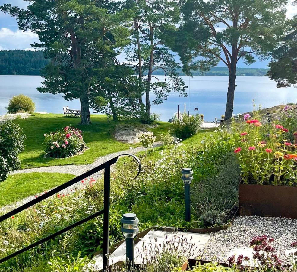 Bastuviken Bed And Breakfast Uppsala Esterno foto